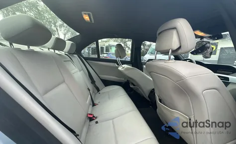 2013 Mercedes-Benz C 250 from USA, damaged, VIN WDDGF4HB9DA785179